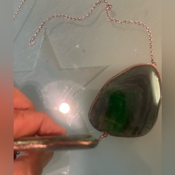 Green agathe one of a kind necklace - Picture 6 of 12